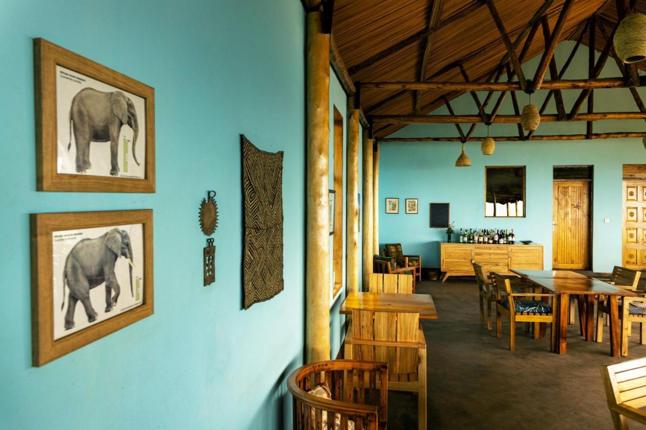 Isunga Lodge Kibale National Park Eksteriør bilde