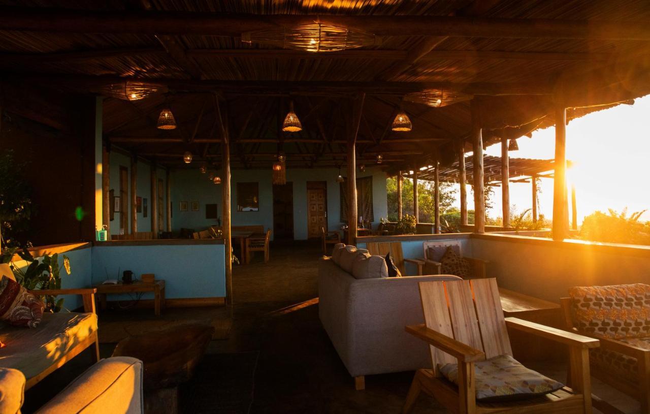 Isunga Lodge Kibale National Park Eksteriør bilde