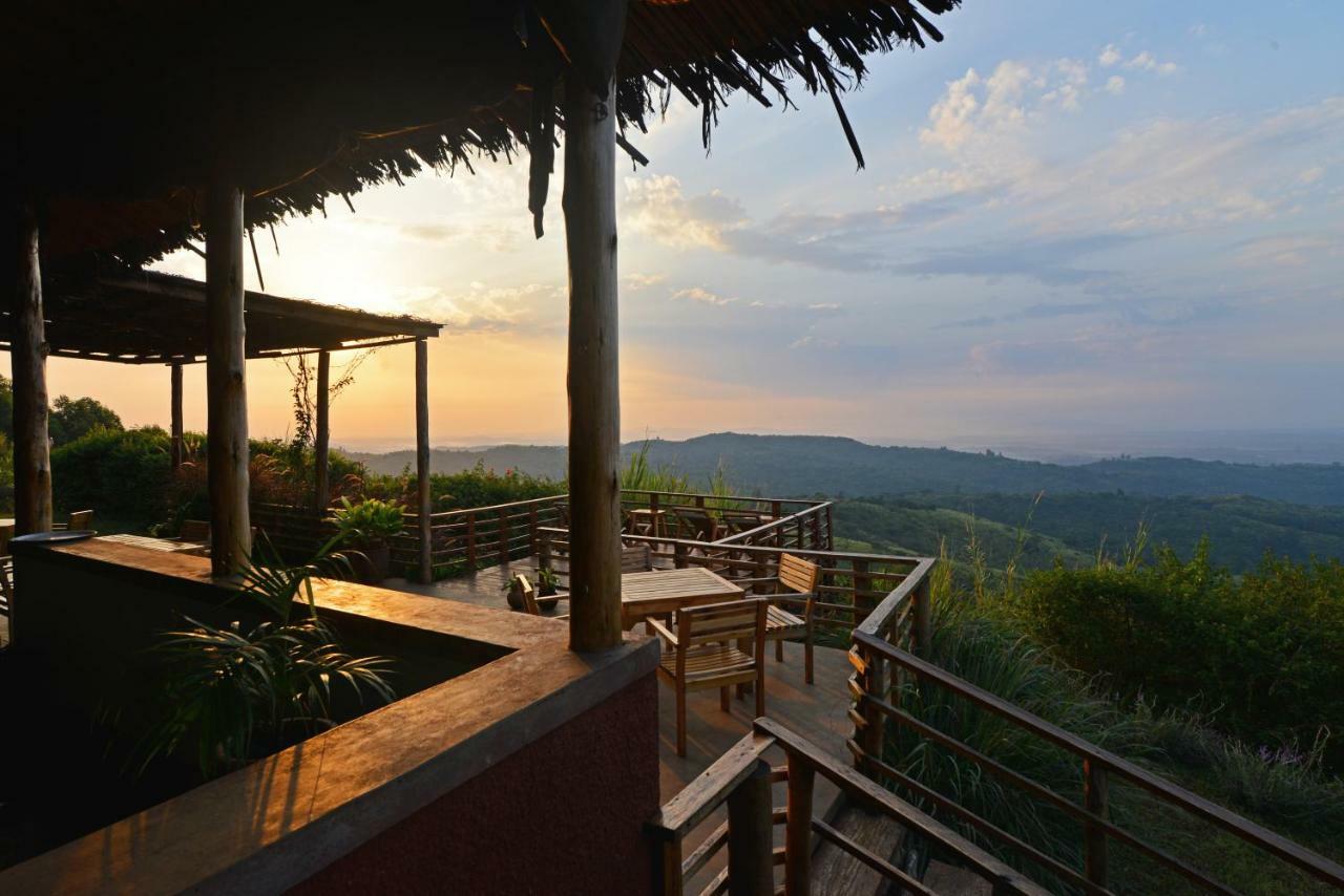 Isunga Lodge Kibale National Park Eksteriør bilde