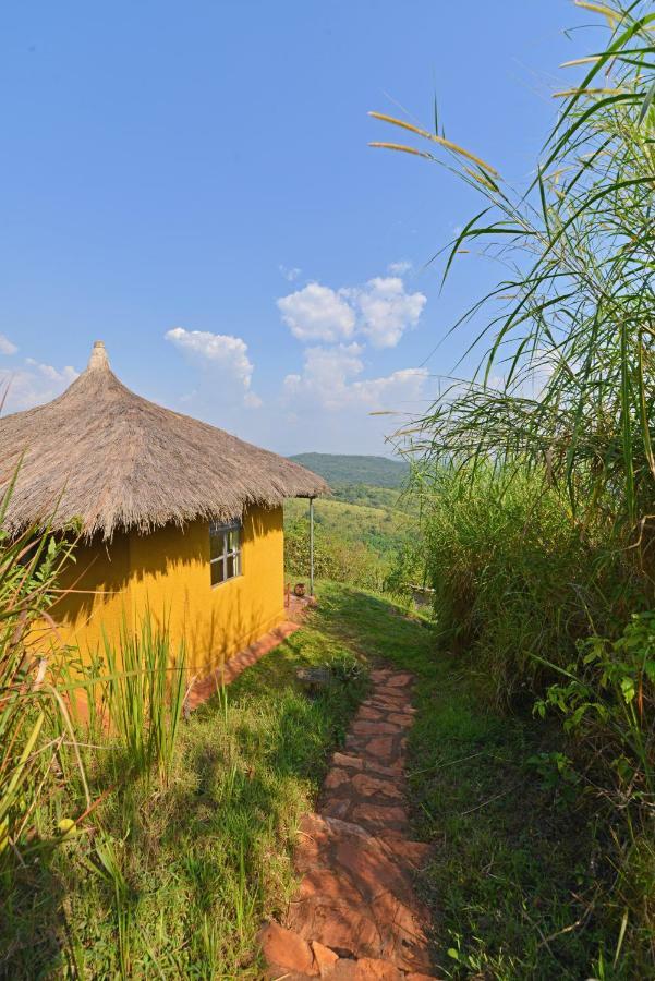 Isunga Lodge Kibale National Park Eksteriør bilde