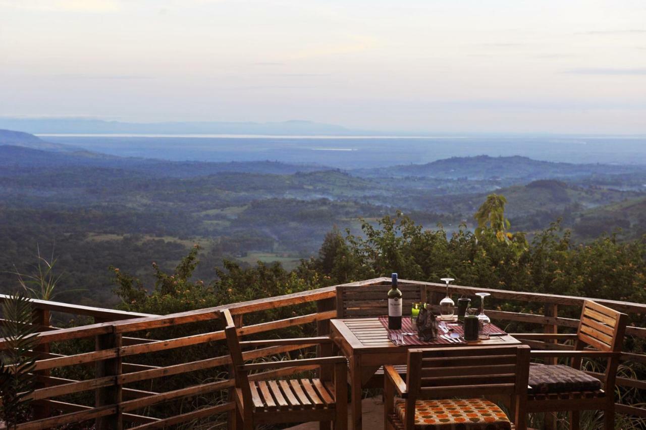 Isunga Lodge Kibale National Park Eksteriør bilde